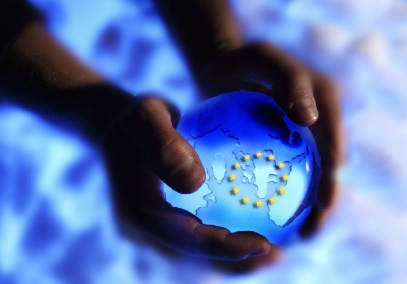 «Μεγάλος Αδελφός» στο Διαδίκτυο με πρόσχημα την τρομοκρατία