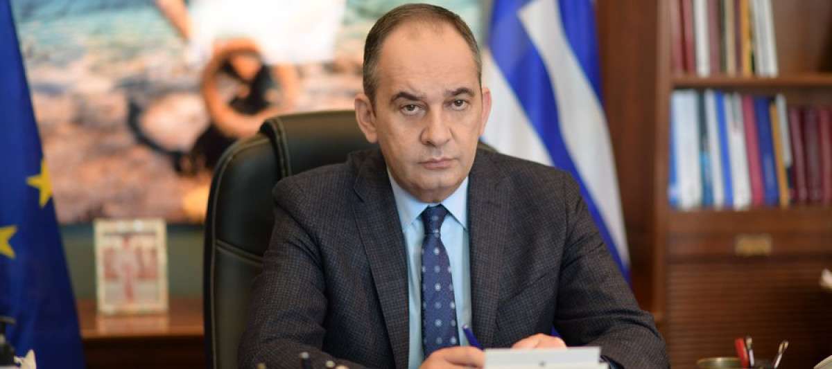 Πλακιωτάκης κατά Τσελίκ: Η Ελλάδα σώζει χιλιάδες ζωές στο Αιγαίο