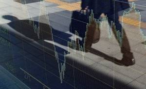 Η ύφεση στην Ευρωζώνη φέρνει αναταράξεις στα ευρωπαϊκά χρηματιστήρια