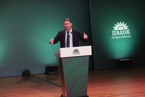 Ανδρουλάκης: Ο Μητσοτάκης δεν συγκυβερνά ούτε με τη ΝΔ