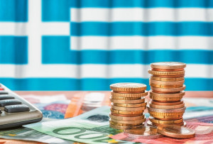 ΙΟΒΕ: Μικρή βελτίωση του οικονομικού κλίματος, αλλά εξασθένιση της καταναλωτικής εμπιστοσύνης τον Οκτώβριο