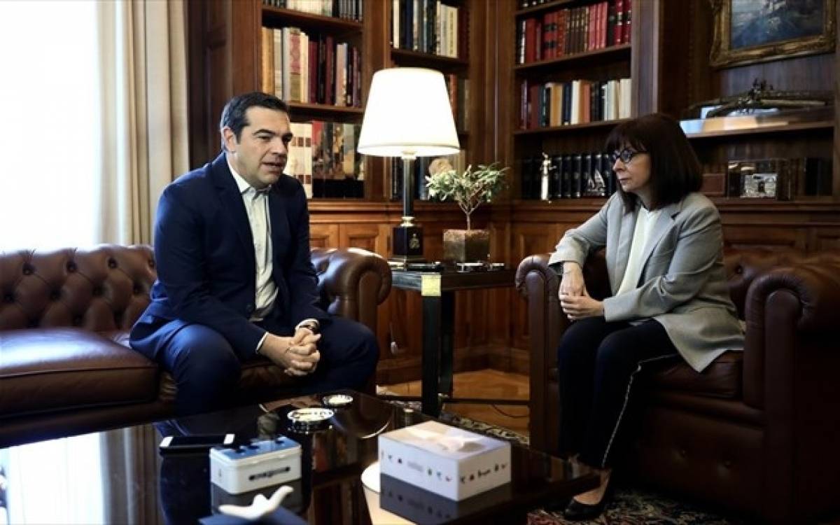 Συνάντηση Σακελλαροπούλου-Τσίπρα: Η χώρα βρίσκεται μπροστά σε μία σημαντική πρόκληση