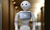 Pepper:Tο πρώτο "ανθρώπινο" ρομπότ με καρδιά & συναισθήματα