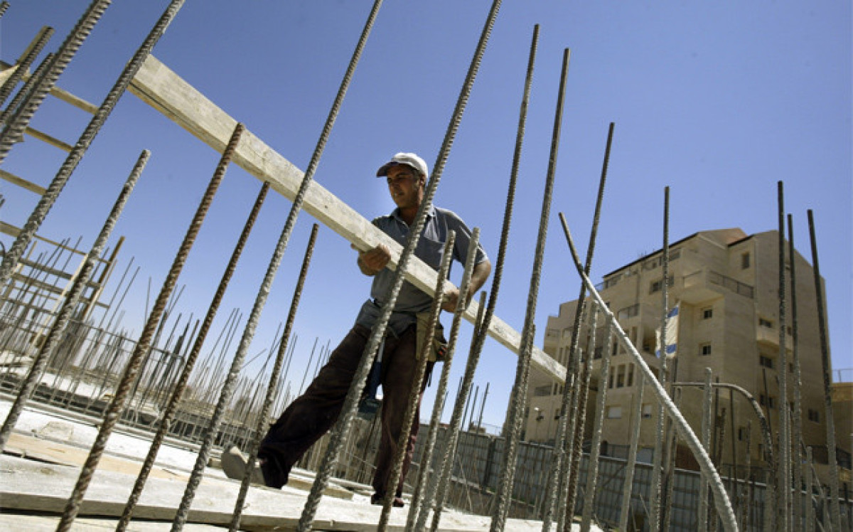Καταβολή Αδειοδωροσήμου Πάσχα σε εργατοτεχνίτες οικοδόμους