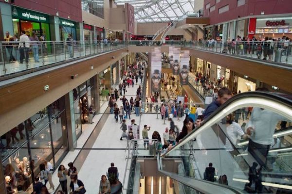 Το Athens Mall σπρώχνει τα λειτουργικά κέρδη της Lamda