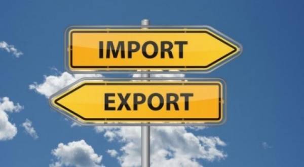 ΠΣΕ: «Καμπανάκι» από την άνοδο του εμπορικού ελλείμματος