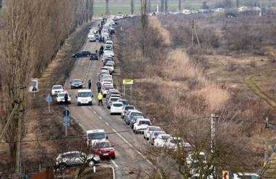 Συνεχίζεται η επιχείρηση απομάκρυνσης Ελλήνων πολιτών από την Ουκρανία