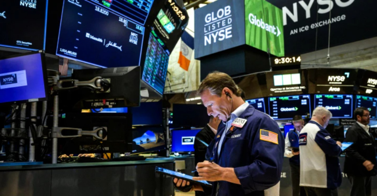 Σε αναζήτηση κατεύθυνσης η Wall Street μετά το sell off