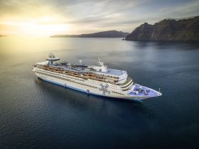 Celestyal Cruises: Μοναδικές χριστουγεννιάτικες προσφορές για επιλεγμένες all-inclusive κρουαζιέρες