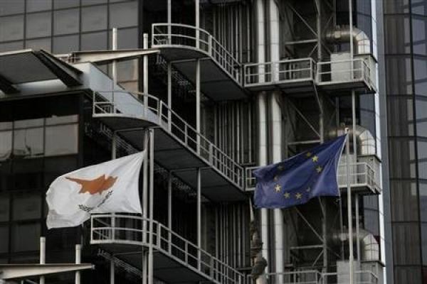 Σε εξέλιξη το κρίσιμο Eurogroup για την Κύπρο