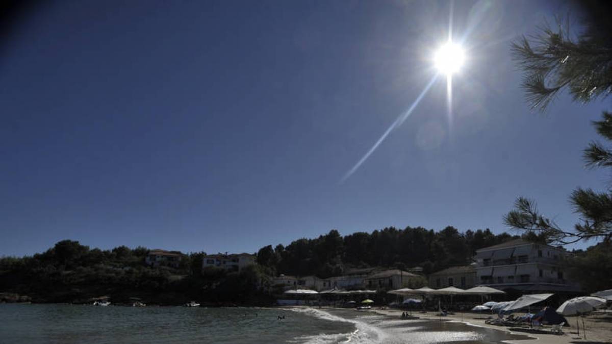 Λίγο καλοκαίρι ακόμα: Στους 32 βαθμούς ο υδράργυρος