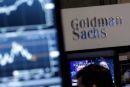 Η Goldman Sachs πουλάει μερίδια σε πέντε hedge funds