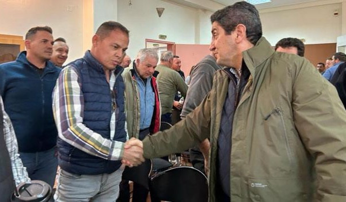 ΥπΑΑΤ: «Ναι» στο διάλογο, αλλά με ανοιχτούς δρόμους