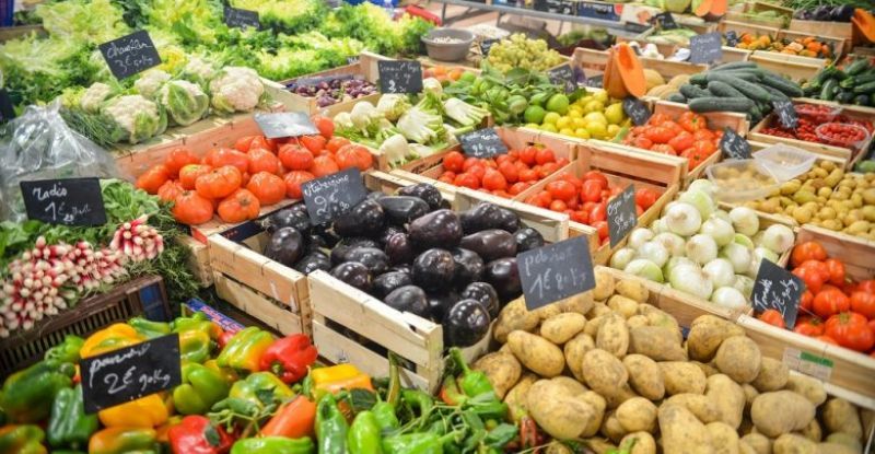 Δεσμεύτηκαν 247 κιλά ακατάλληλα τρόφιμα στον Πειραιά