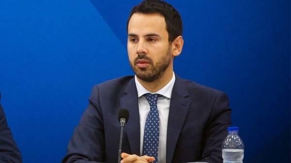 Ρωμανός υπέρ Μενδώνη: Αισχρή η ανακοίνωση του Σωματείου Ηθοποιών