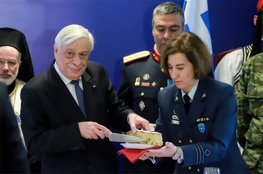 Μα καλά, στον Πρόεδρο το φλουρί της Προεδρικής Φρουράς;