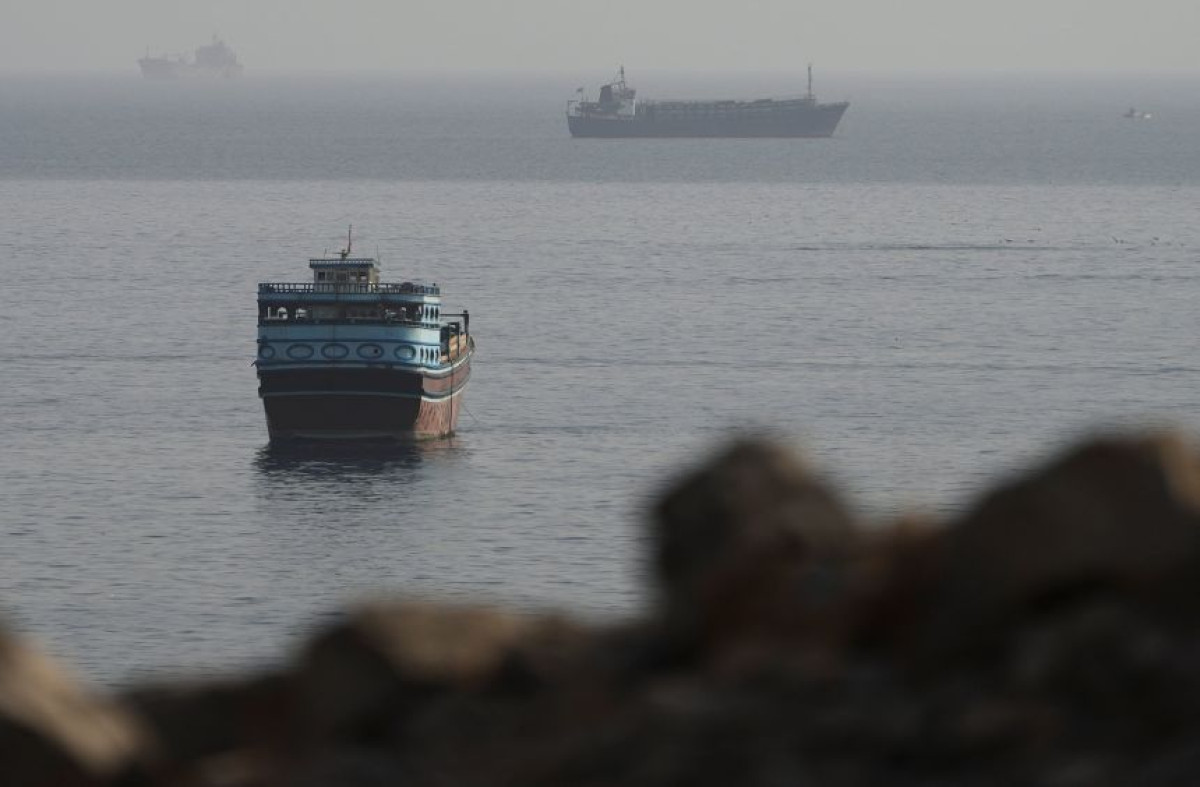 Ορμούζ: Το Ιράν εξετάζει μπλόκο σε «εχθρικά» πλοία – Τι ζητά από τις ΗΠΑ