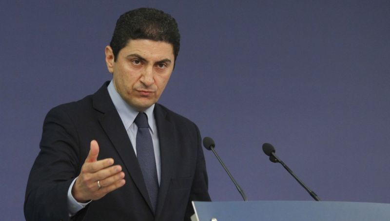 Αυγενάκης: Πανικόβλητη η κυβέρνηση από τα συλλαλητήρια
