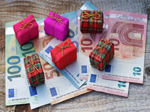 Έκτακτο επίδομα σε οικογένειες με παιδιά, συνταξιούχους και ΑμεΑ-Πότε πληρώνεται