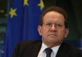 Κονστάνσιο: Οι τρομοκρατικές επιθέσεις μπορεί να πλήξουν την επενδυτική εμπιστοσύνη