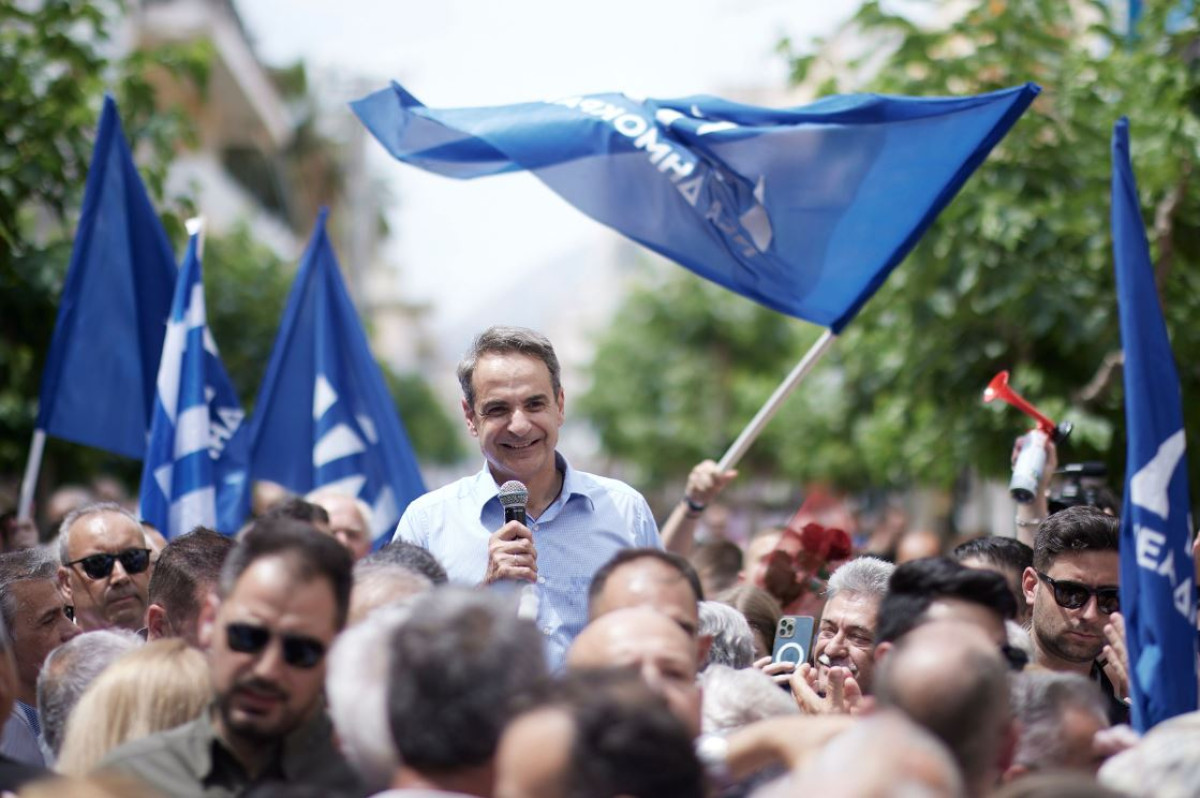 Μητσοτάκης: Σύνθημα της αντιπολίτευσης το «Πρόεδρε έλα με φόρους»
