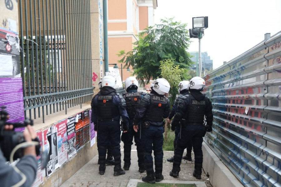 Νομική: Σε προσαγωγές και συλλήψεις προχώρησε η Αστυνομία