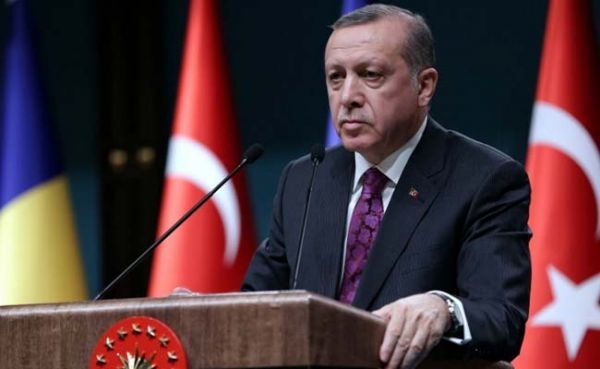 #WeLoveErdogan: Οι θαυμαστές του... Ερντογάν σαρώνουν το Twitter!