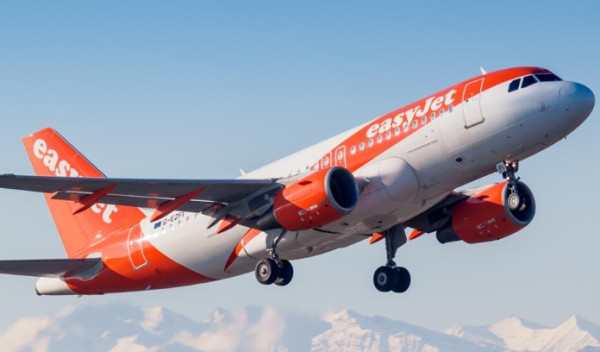 Μνημόνιο Συνεργασίας easyJet–ATOBA–World Fuel για καθαρότερες πτήσεις