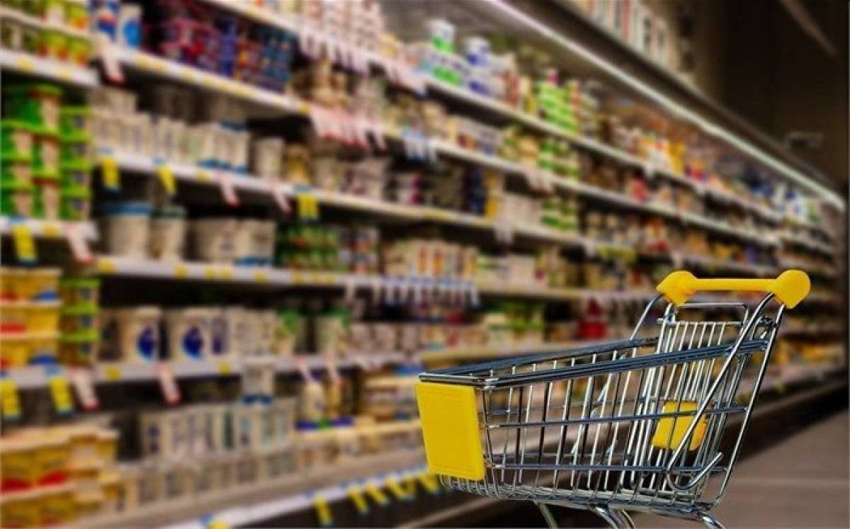 Η μάχη της ακρίβειας και τα εισοδηματικά «αναχώματα» της κυβέρνησης