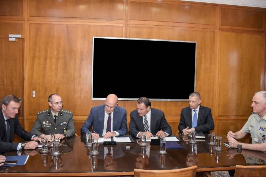 ΥΕΘΑ και ΥΠΕΞ προχώρησαν στην σύσταση Γραφείου Αμυντικής Διπλωματίας