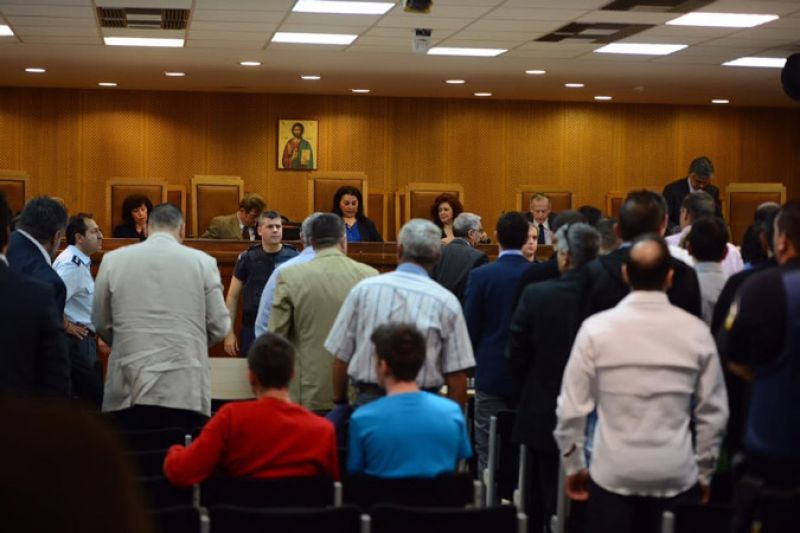 Ανεβλήθη η δίκη της ΧΑ- Απούσα ξανά η ηγετική ομάδα