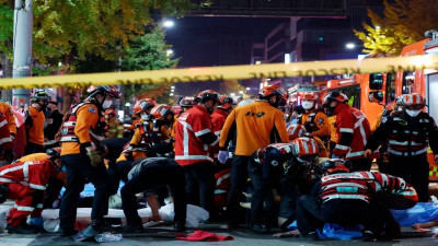 Εθνικό πένθος λόγω της πολύνεκρης τραγωδίας στη Σεούλ-Τουλάχιστον 151 νεκροί