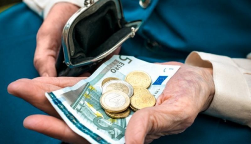 Έρχονται μειώσεις συντάξεων 5% έως 20% μέσω επανυπολογισμού