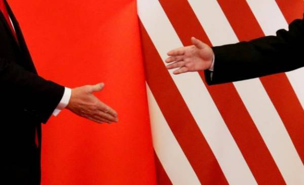 Η Κίνα «κατευνάζει» την εμπορική διαμάχη προτείνοντας αύξηση αμερικανικών εισαγωγών