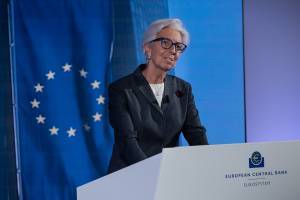 Τα δεδομένα στο τραπέζι της κρίσιμης συνεδρίασης της ΕΚΤ