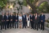 Το ΔΣ του ΣΕΒ τίμησε τον Γιάννη Σ. Κωστόπουλο