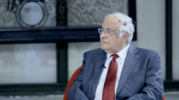 Το COSMOTE HISTORY «αποχαιρετά» τον Διονύση Σιμόπουλο