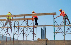 ΕΛΣΤΑΤ: Ετήσια αύξηση 6,1% στην έκδοση οικοδομικών αδειών τον Ιούνιο