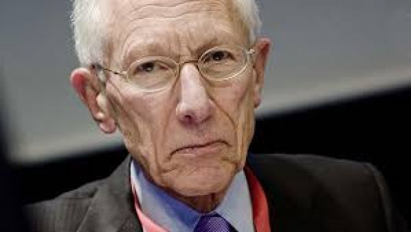 Προς παραίτηση ο αντιπρόεδρος της Fed, Stanley Fischer