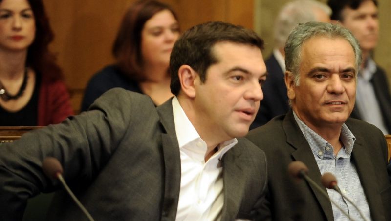 Τσίπρας: Αναζητούμε οριστική λύση για τους συμβασιούχους