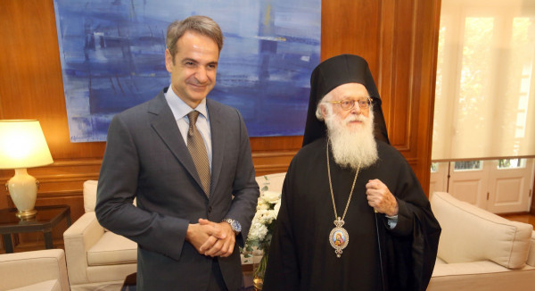 Μητσοτάκης σε Αναστάσιο: Σύντομα θα επισκεφθώ την ελληνική μειονότητα