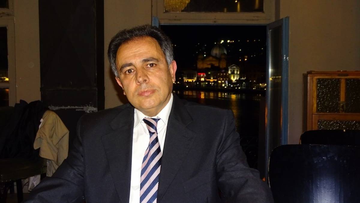 Δήμαρχος Μυτιλήνης: Να φύγουν αμέσως οι 5.000 αιτούντες άσυλο