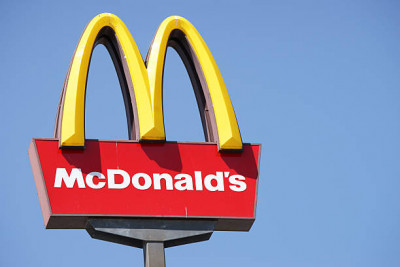 McDonald&#039;s: Αποχωρεί οριστικά από τη Ρωσία - Αναζητά αγοραστή
