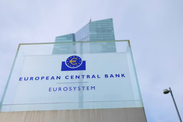 ΕΚΤ: Αμετάβλητα τα επιτόκια για τρίτη διαδοχική συνεδρίαση