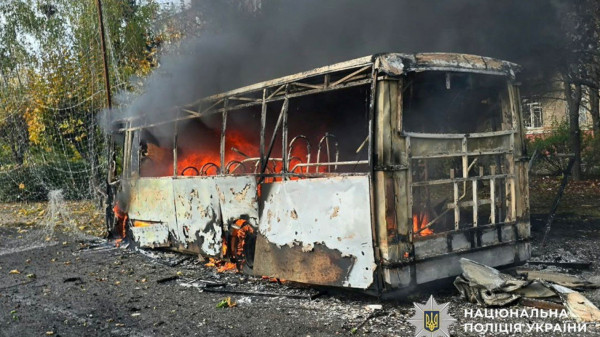 Ουκρανία: Τουλάχιστον 33 νεκροί από ρωσική βομβιστική επίθεση