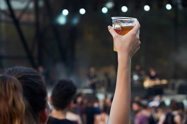 H AMSTEL και ο «ΧΥΜΑΝ»... στα καλύτερα φεστιβάλ του καλοκαιριού!