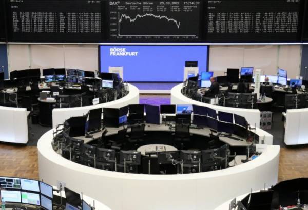 Πτώση άνω του 1% στο άνοιγμα των κυριότερων ευρωπαϊκών χρηματιστηρίων