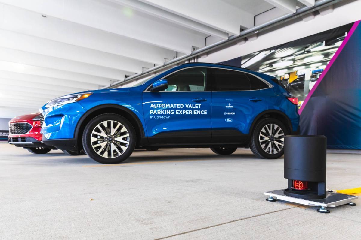 Όταν τα αυτοκίνητα της Ford παρκάρουν… μόνα τους!