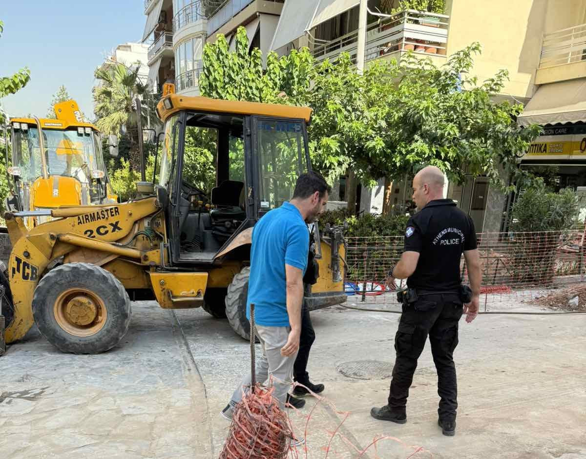 Δήμος Αθηναίων: Μήνυση για εργασίες χωρίς μέτρα ασφαλείας στο Θησείο