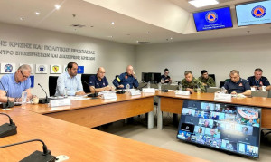Καύσωνας: Ευρεία σύσκεψη υπό τον Κεφαλογιάννη – Τι αποφασίστηκε